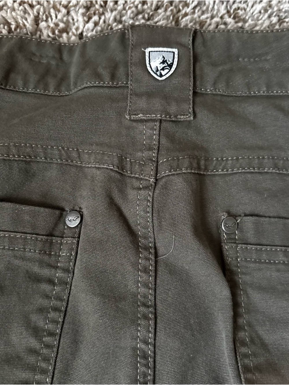 Kuhl Olive Green Cropped Women's Ankle Pants sz 8 women